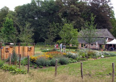 BEE EDUCATION FOUNDATION NETHERLANDS (BEFN)