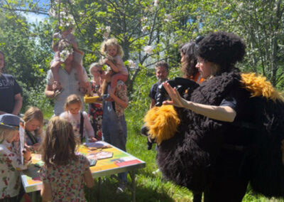 STICHTING BEE FOUNDATION – DE WILDE BIJEN EXPEDITIE